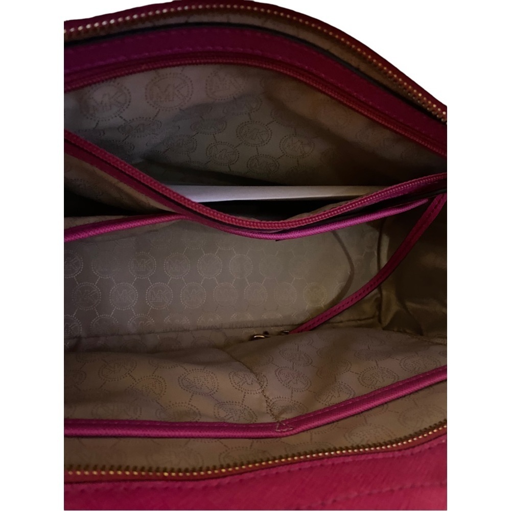 EUC Michael Kors Selma Leather Satchel - Picture 10 of 10